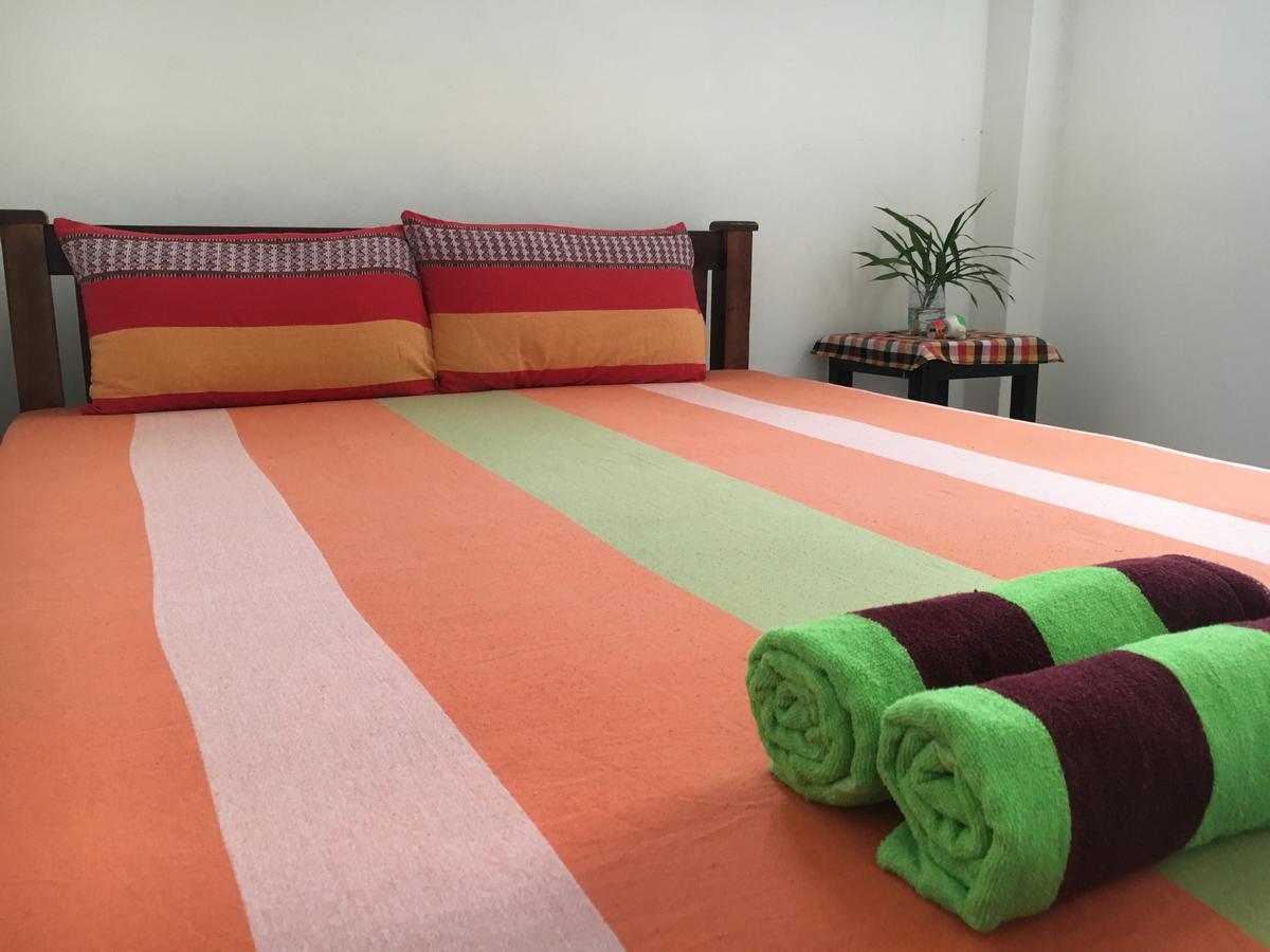 Jungle Guest House Галле Экстерьер фото